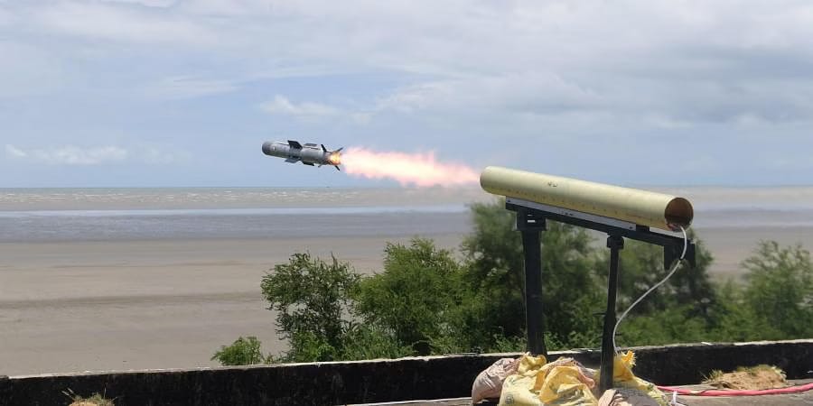 What is Dhruvastra Missile?