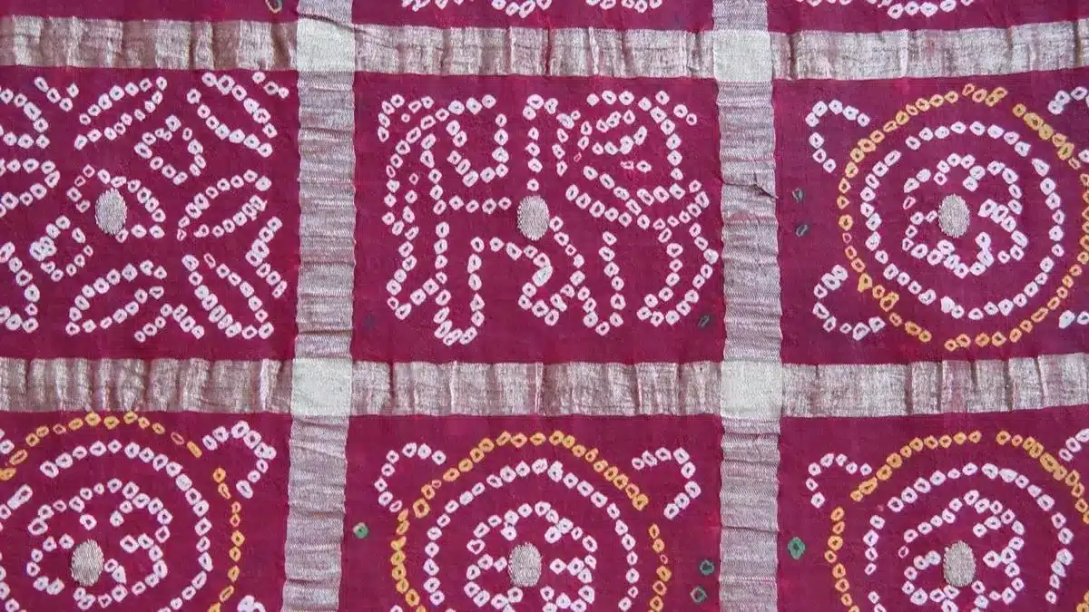 Gharcholas Saree