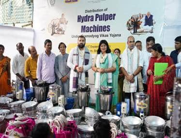 Gramodyog Vikas Yojana Khadi